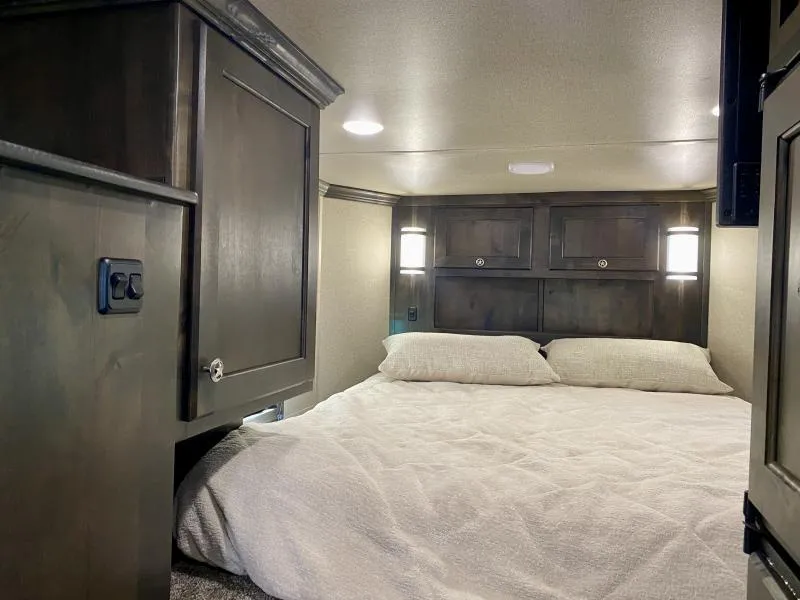 new Horse Trailers Merhow Trailers  for sale, in Galt, CA Thumbnail 8