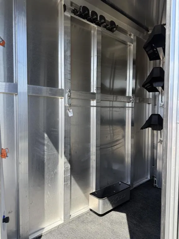 used Horse Trailers Exiss Trailers  for sale, in Galt, CA Thumbnail 23