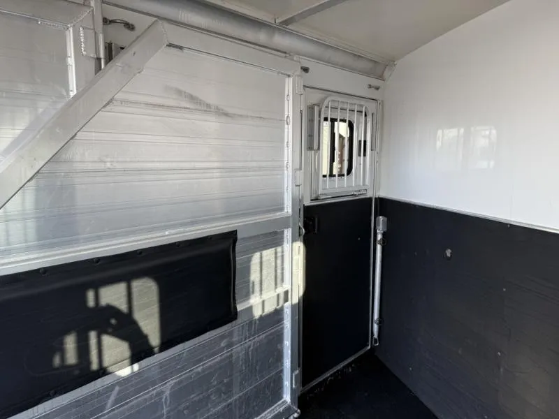 used Horse Trailers Cimarron Trailers  for sale, in Galt, CA Thumbnail 16