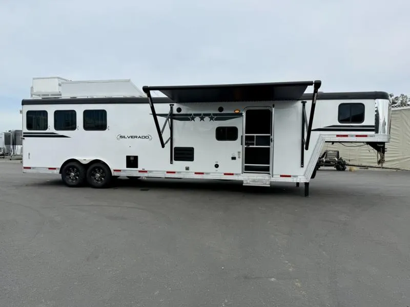 new Horse Trailers Bison Trailers  for sale, in Galt, CA Thumbnail 5