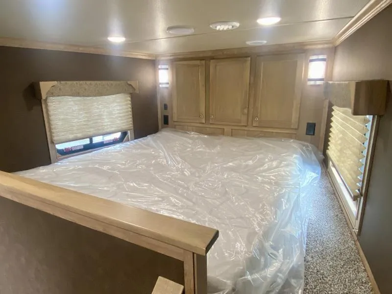 new Horse Trailers Merhow Trailers  for sale, in Galt, CA Thumbnail 7