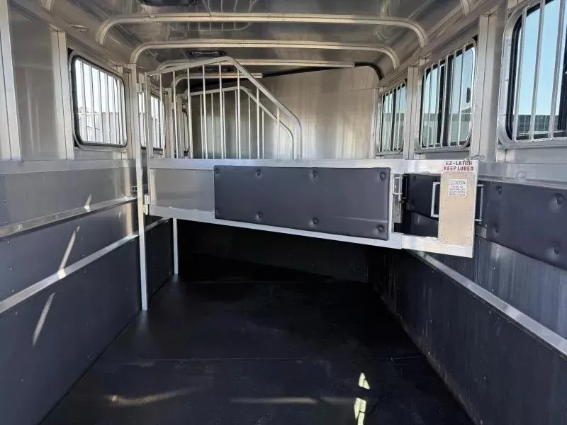 used Horse Trailers Maverick Trailers  for sale, in Galt, CA Thumbnail 12