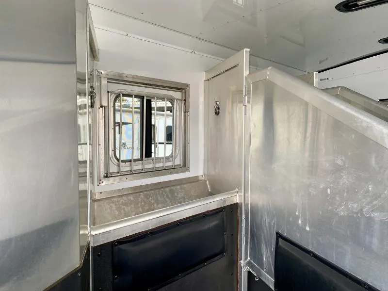 used Horse Trailers Exiss Trailers  for sale, in Galt, CA Thumbnail 26