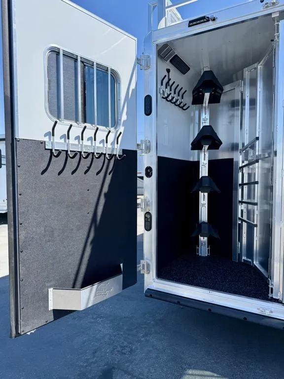 new Horse Trailers Sooner  for sale, in Galt, CA Thumbnail 72