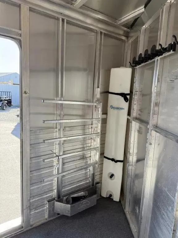 used Horse Trailers Sooner  for sale, in Galt, CA Thumbnail 7