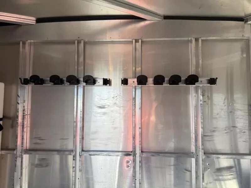 used Horse Trailers Sooner  for sale, in Galt, CA Thumbnail 8