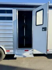 new Horse Trailers Merhow Trailers  for sale, in Galt, CA Thumbnail 17
