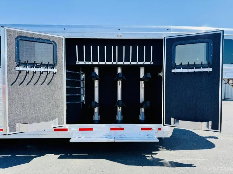new Horse Trailers Sooner  for sale, in Galt, CA Thumbnail 3