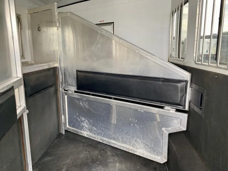 used Horse Trailers Exiss Trailers  for sale, in Galt, CA Thumbnail 27