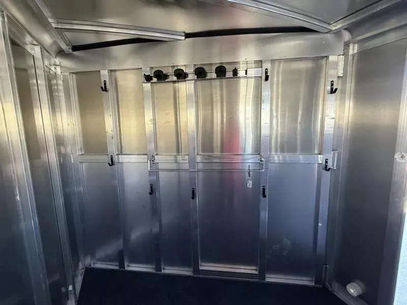 used Horse Trailers Exiss Trailers  for sale, in Galt, CA Thumbnail 6