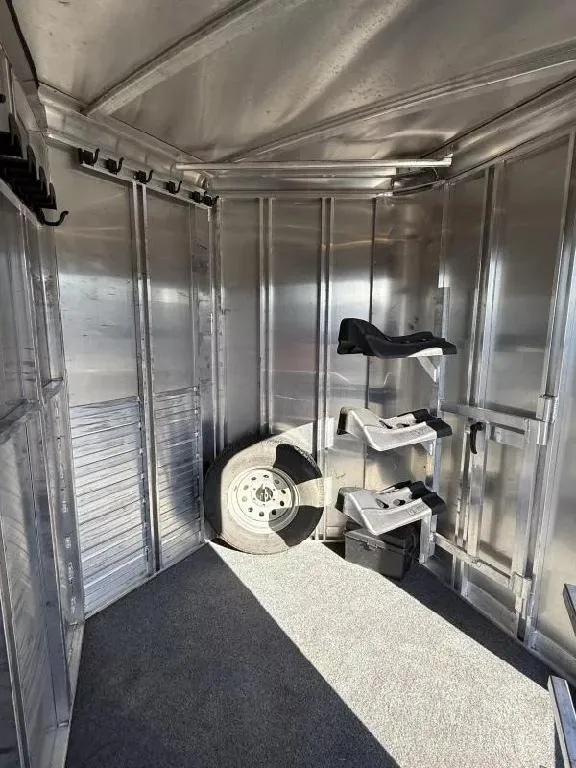 used Horse Trailers Sooner  for sale, in Galt, CA Thumbnail 9