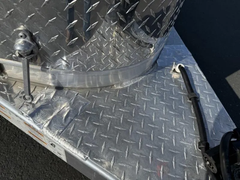 used Horse Trailers Featherlite  for sale, in Galt, CA Thumbnail 3