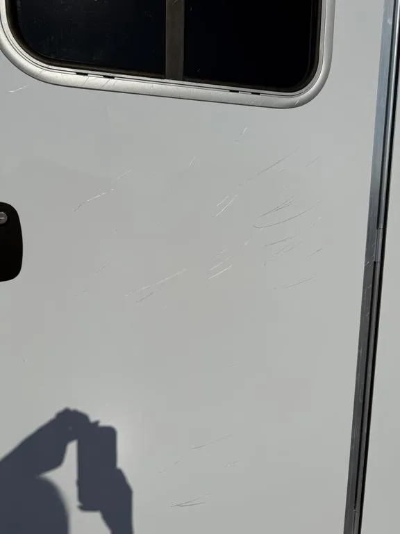 used Horse Trailers Featherlite  for sale, in Galt, CA Thumbnail 7