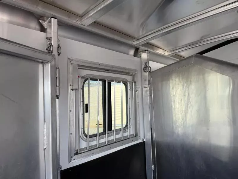 used Horse Trailers Exiss Trailers  for sale, in Galt, CA Thumbnail 15