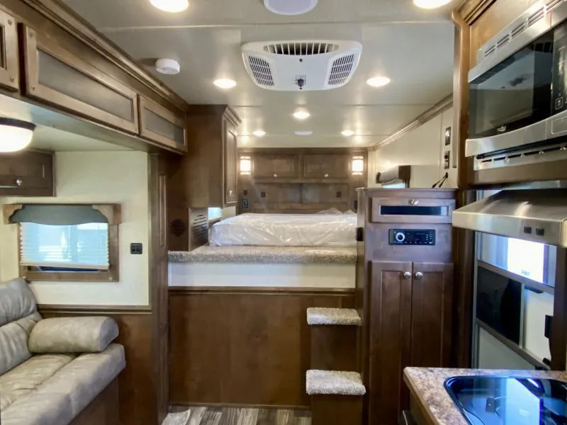 new Horse Trailers Merhow Trailers  for sale, in Galt, CA Thumbnail 5