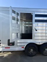 new Horse Trailers Merhow Trailers  for sale, in Galt, CA Thumbnail 26