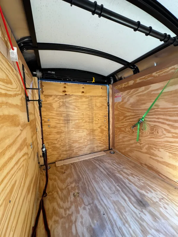 used Cargo (Enclosed) Trailers Interstate  for sale, in San Antonio, TX Thumbnail 7