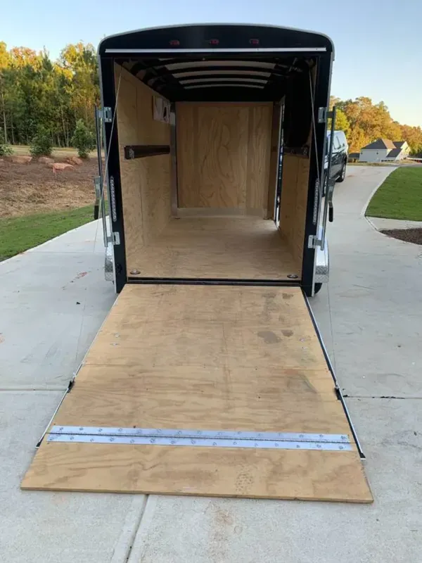 used Cargo (Enclosed) Trailers Interstate  for sale, in Philadelphia, PA Thumbnail 2