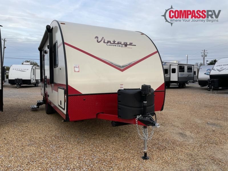 2022 Gulf Stream VINTAGE CRUISER 19TWD Travel Trailer 2022 Gulf Stream VINTAGE CRUISER 19TWD Travel Trailer