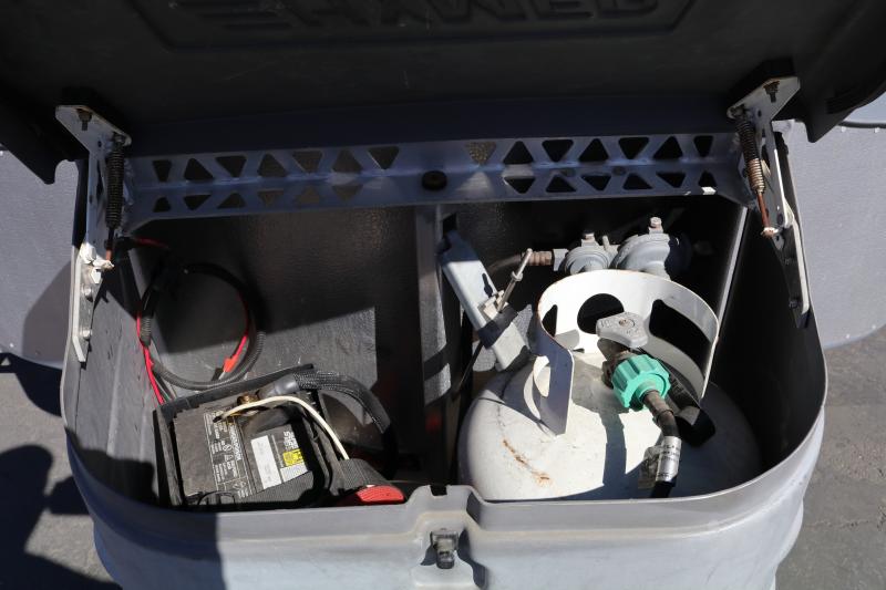 used Cargo (Enclosed) Trailers HYMER  for sale, in Ontario, CA Thumbnail 20