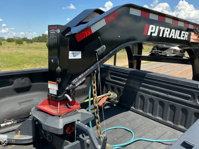 new Equipment / Flatbed Trailers PJ Trailers  for sale, in Liberty Hill, TX Thumbnail 4
