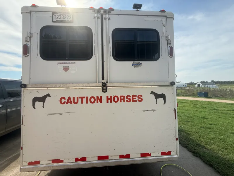 used Horse Trailers Sundowner Trailers  for sale, in Watertown, SD Thumbnail 3