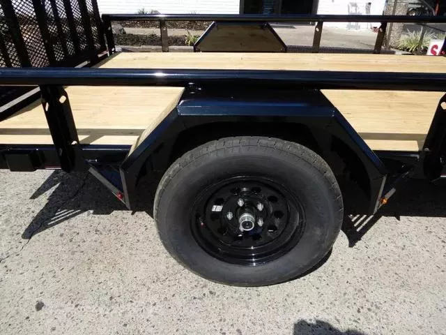 new Cargo (Enclosed) Trailers Diamond C Trailers  for sale, in Cumming, GA Thumbnail 17