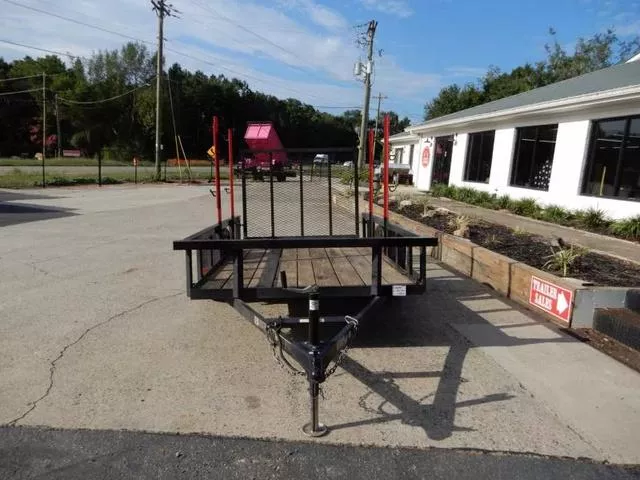 Carry-On 5.5X10 Landscape w/Racks 2022-Used