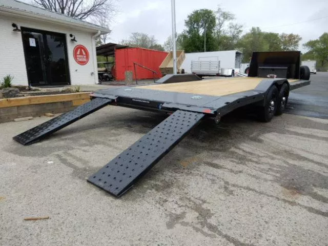 new Car Haulers / Racing Trailers Diamond C Trailers  for sale, in Cumming, GA Thumbnail 24