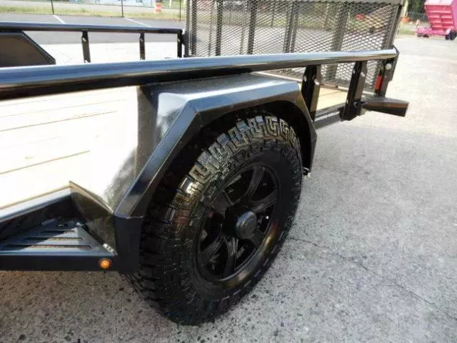 new Cargo (Enclosed) Trailers Diamond C Trailers  for sale, in Cumming, GA Thumbnail 4