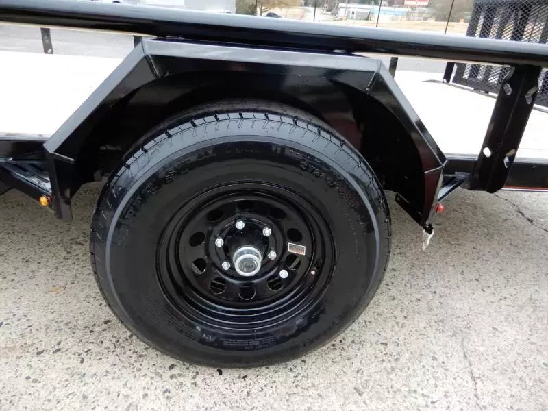 new Cargo (Enclosed) Trailers Diamond C Trailers  for sale, in Cumming, GA Thumbnail 7