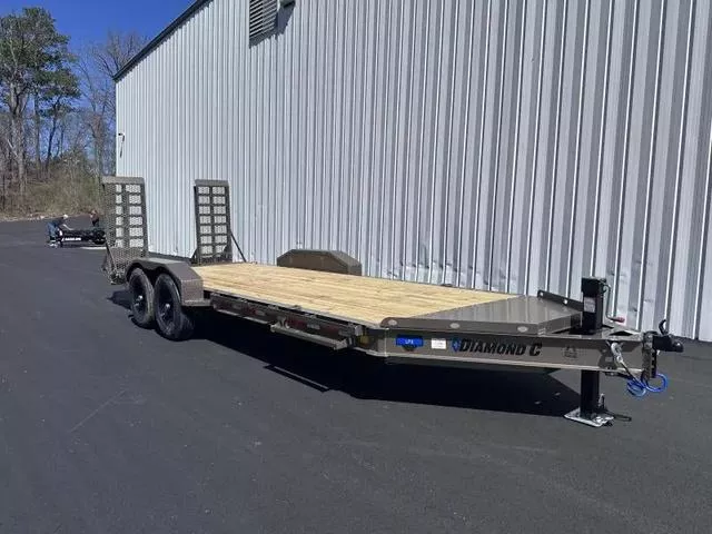 Diamond C 20'x82" Low Profile Equipment LPX207 2026