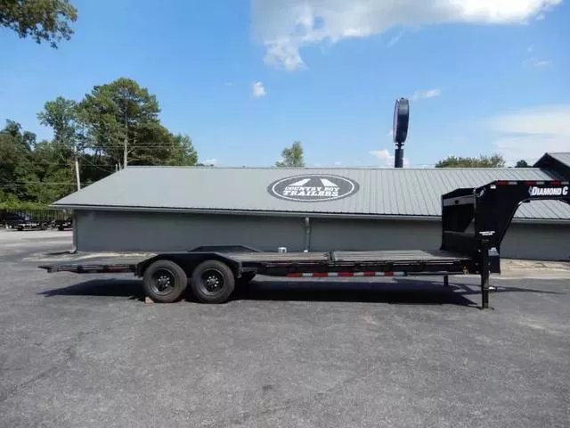 Diamond C HDT210 82x26 USED Equipment