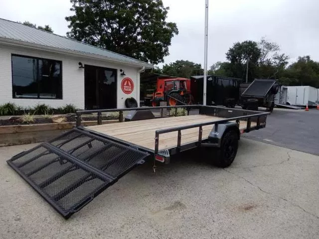 new Cargo (Enclosed) Trailers Diamond C Trailers  for sale, in Cumming, GA Thumbnail 20