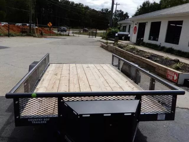 new Cargo (Enclosed) Trailers Diamond C Trailers  for sale, in Cumming, GA Thumbnail 19