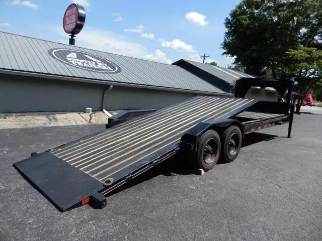 used Other Trailers Diamond C Trailers  for sale, in Cumming, GA Thumbnail 2