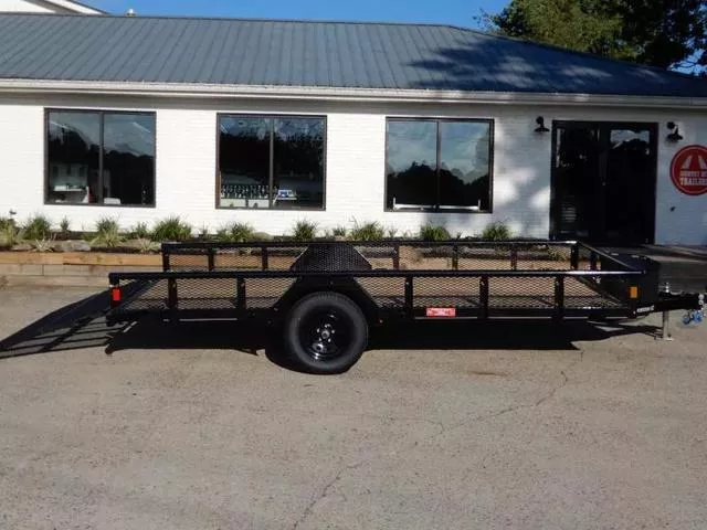 new Cargo (Enclosed) Trailers Diamond C Trailers  for sale, in Cumming, GA Thumbnail 11