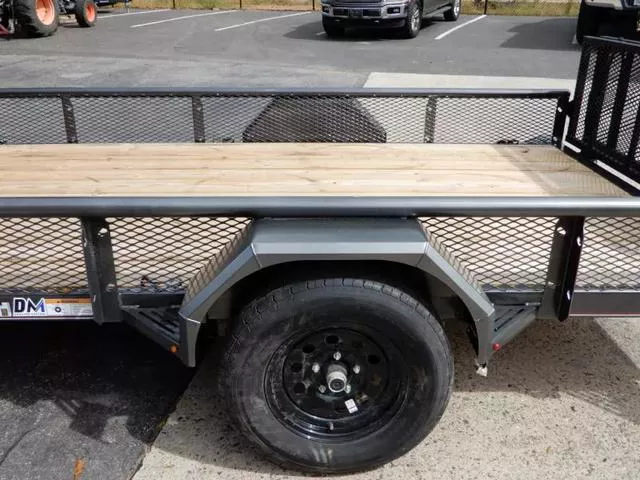 new Cargo (Enclosed) Trailers Diamond C Trailers  for sale, in Cumming, GA Thumbnail 16
