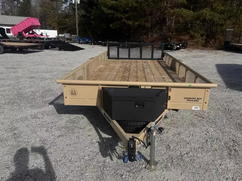 new Cargo (Enclosed) Trailers Diamond C Trailers  for sale, in Cumming, GA Thumbnail 3