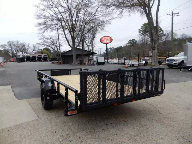 new Cargo (Enclosed) Trailers Diamond C Trailers  for sale, in Cumming, GA Thumbnail 19