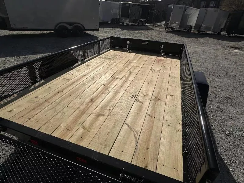 new Cargo (Enclosed) Trailers Diamond C Trailers  for sale, in Cumming, GA Thumbnail 12