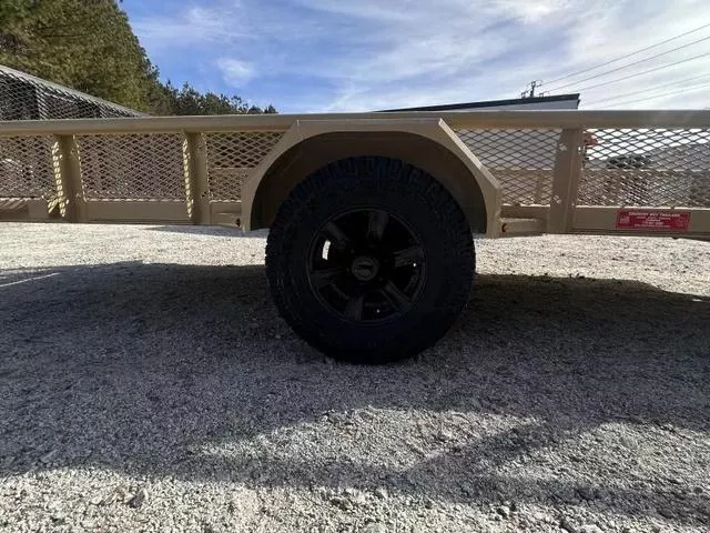 new Cargo (Enclosed) Trailers Diamond C Trailers  for sale, in Cumming, GA Thumbnail 6