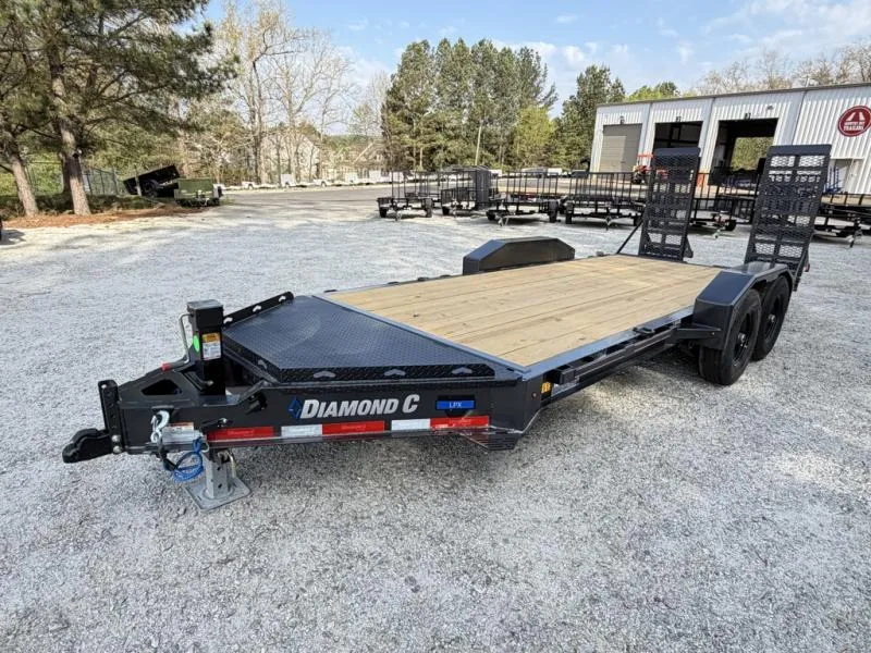 2026 Diamond C 82x18' Low Profile Equipment, LPX207