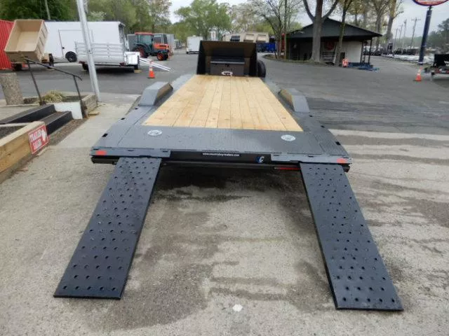 new Car Haulers / Racing Trailers Diamond C Trailers  for sale, in Cumming, GA Thumbnail 16