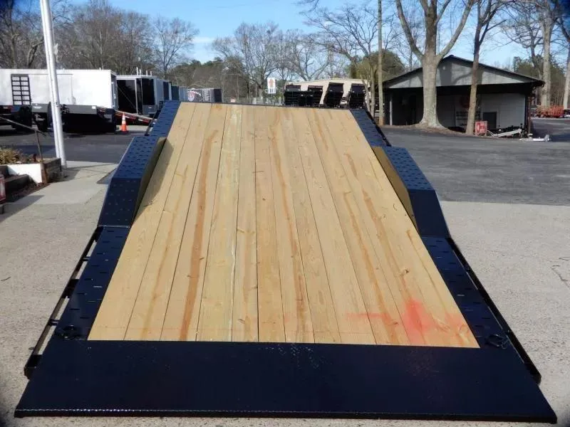 new Equipment / Flatbed Trailers Diamond C Trailers  for sale, in Cumming, GA Thumbnail 9