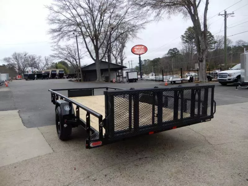 new Cargo (Enclosed) Trailers Diamond C Trailers  for sale, in Cumming, GA Thumbnail 18