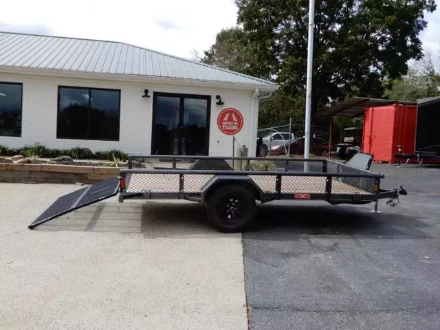 new Cargo (Enclosed) Trailers Diamond C Trailers  for sale, in Cumming, GA Thumbnail 18