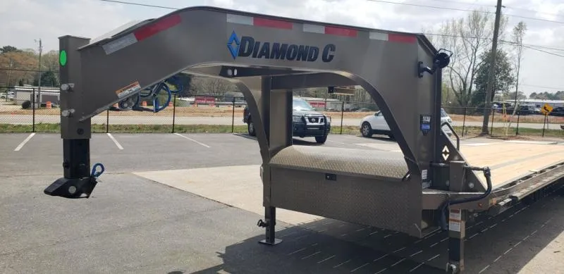 2026 Diamond C 8.5x35' Equipment, Max Ramps FMAX208