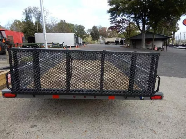 new Cargo (Enclosed) Trailers Diamond C Trailers  for sale, in Cumming, GA Thumbnail 13