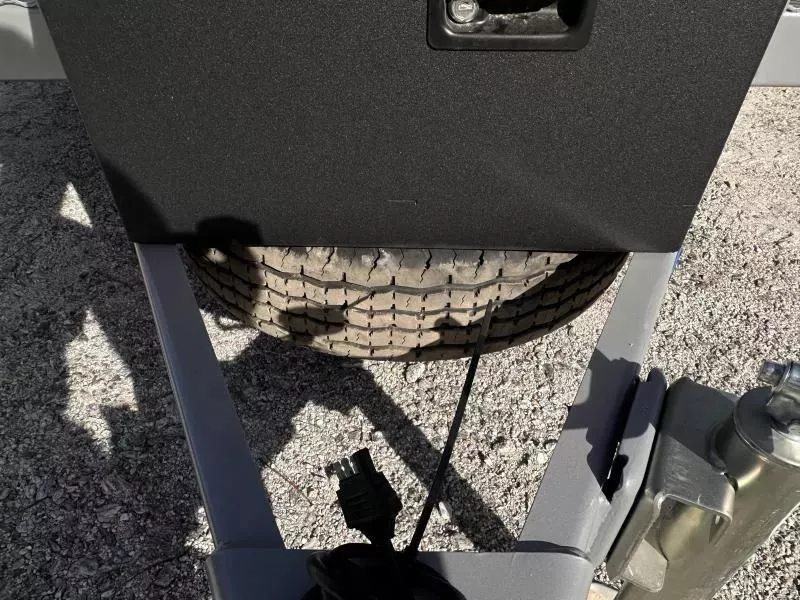 new Cargo (Enclosed) Trailers Diamond C Trailers  for sale, in Cumming, GA Thumbnail 12